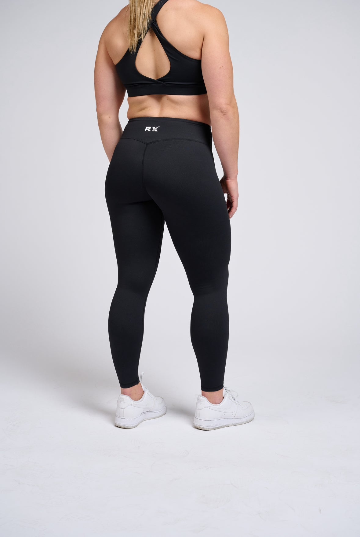 Performance Tights Black-3