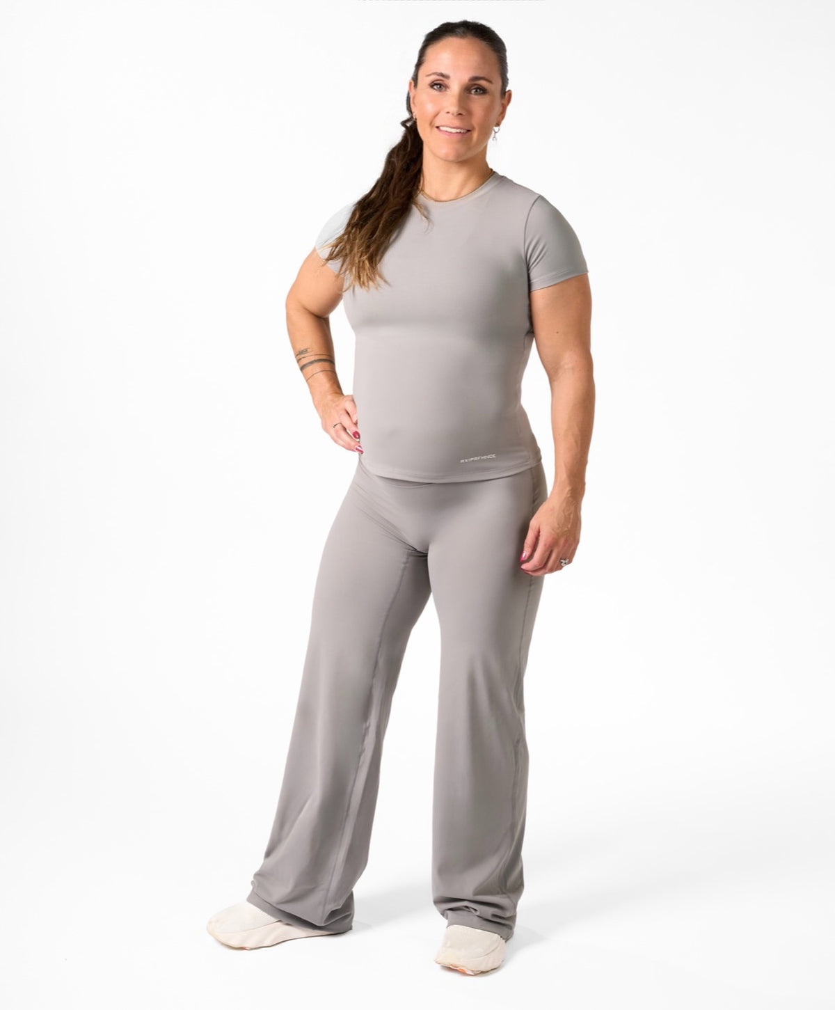 Helen Everyday T-shirt True Gray-4