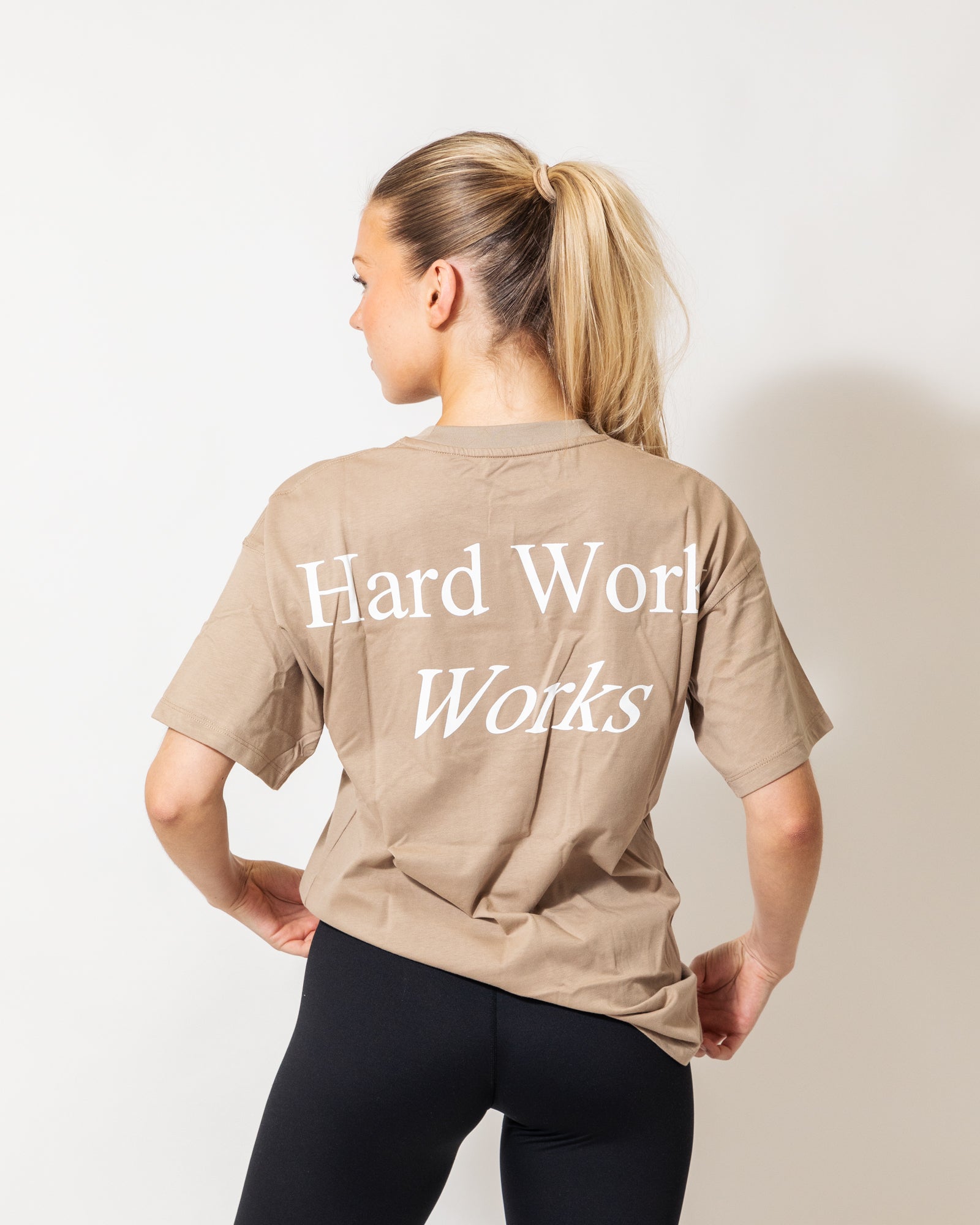 Camiseta Propósito Beige-4