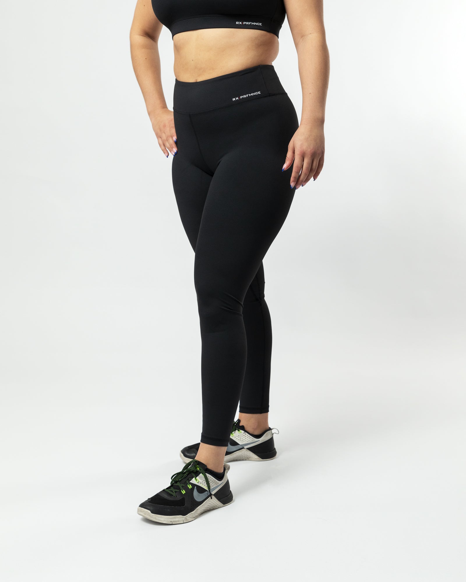 Performance Tights Black-7